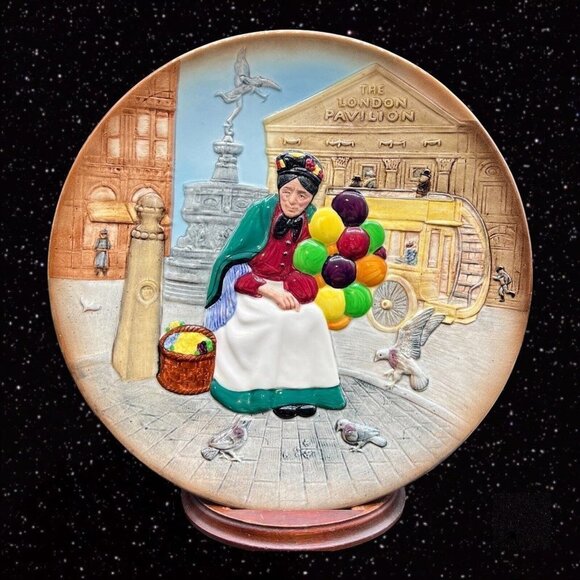 Royal Doulton Decorative Plate The Old Balloon Seller England Ceramic 10”D - Picture 1 of 8